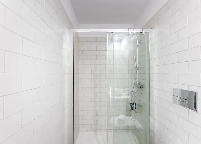 Flux Art W/ Ac & Balcony By Lovelystay Διαμέρισμα Πόρτο