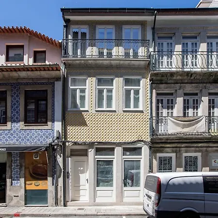 Lejlighed Flux Art W/ Ac & Balcony By Lovelystay