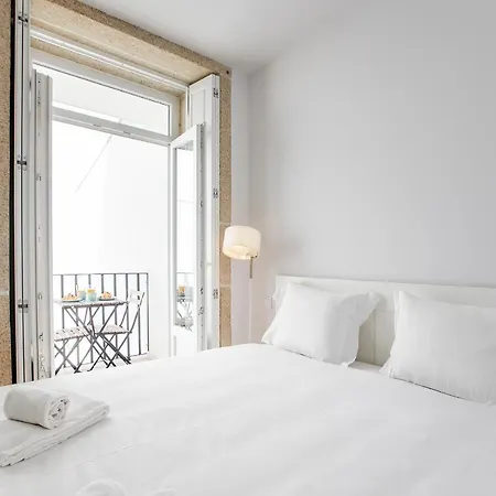 Flux Art W/ Ac & Balcony By Lovelystay Apartamento Oporto