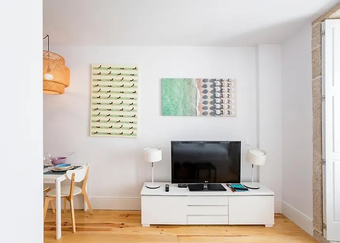 Apartamento Flux Art W/ Ac & Balcony By Lovelystay *