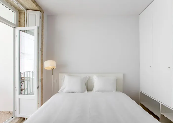 Flux Art W/ Ac & Balcony By Lovelystay Apartman Porto